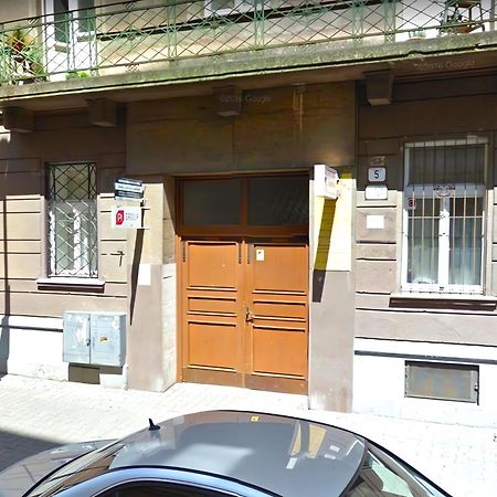Apartment Mia - Old Town, Ac Bratislava Luaran gambar