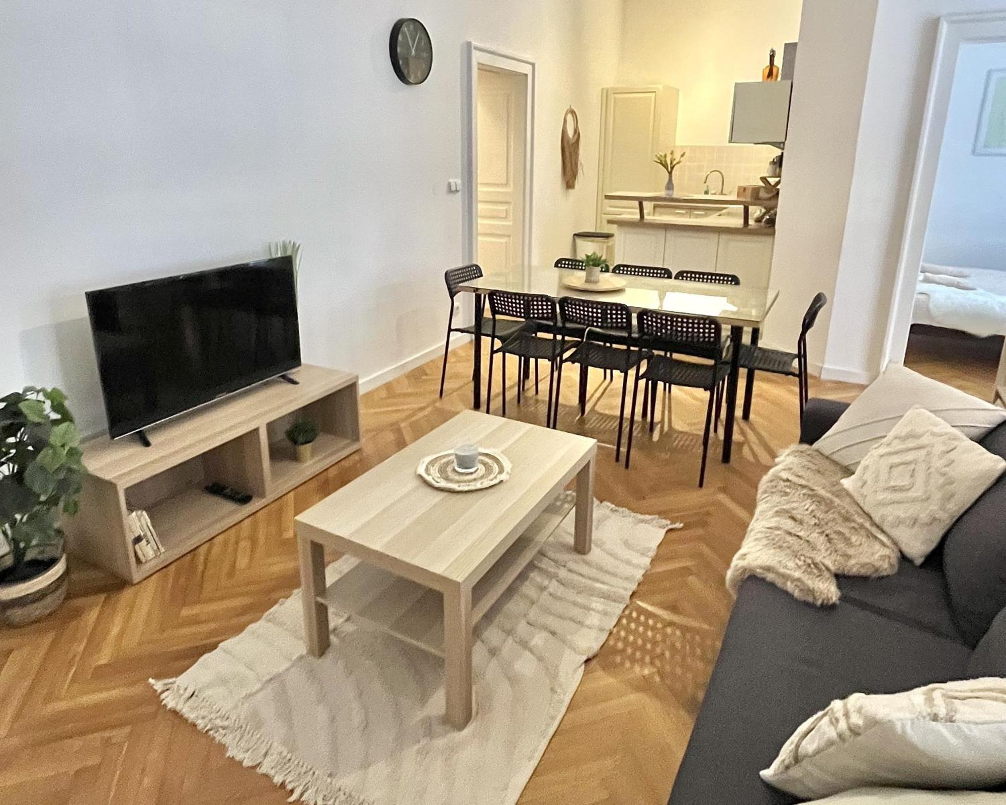 Apartment Mia - Old Town, Ac Bratislava Luaran gambar